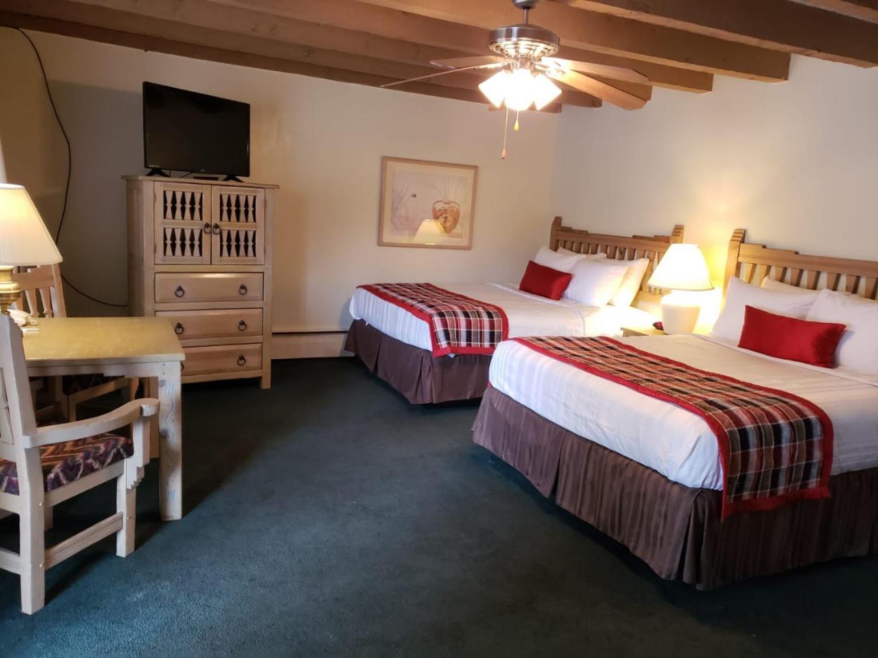 Kachina Lodge Resort And Meeting Center Taos Esterno foto