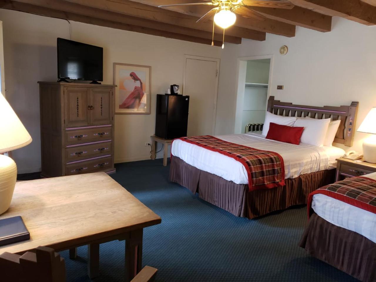 Kachina Lodge Resort And Meeting Center Taos Esterno foto