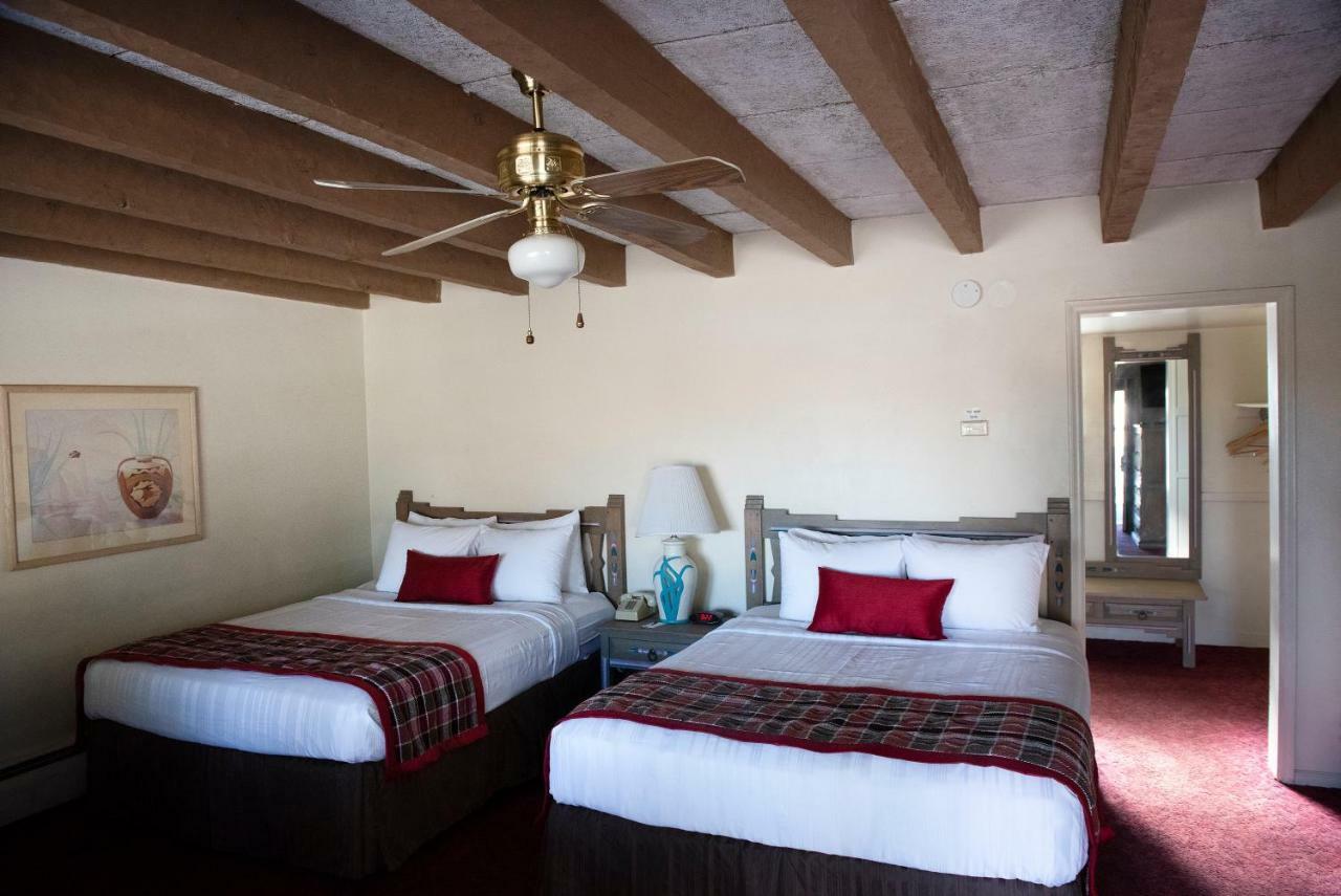 Kachina Lodge Resort And Meeting Center Taos Esterno foto
