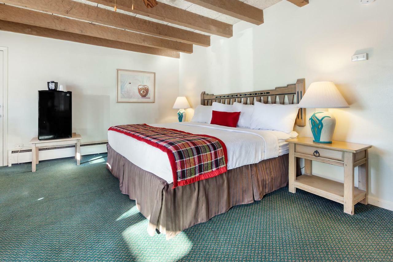 Kachina Lodge Resort And Meeting Center Taos Esterno foto