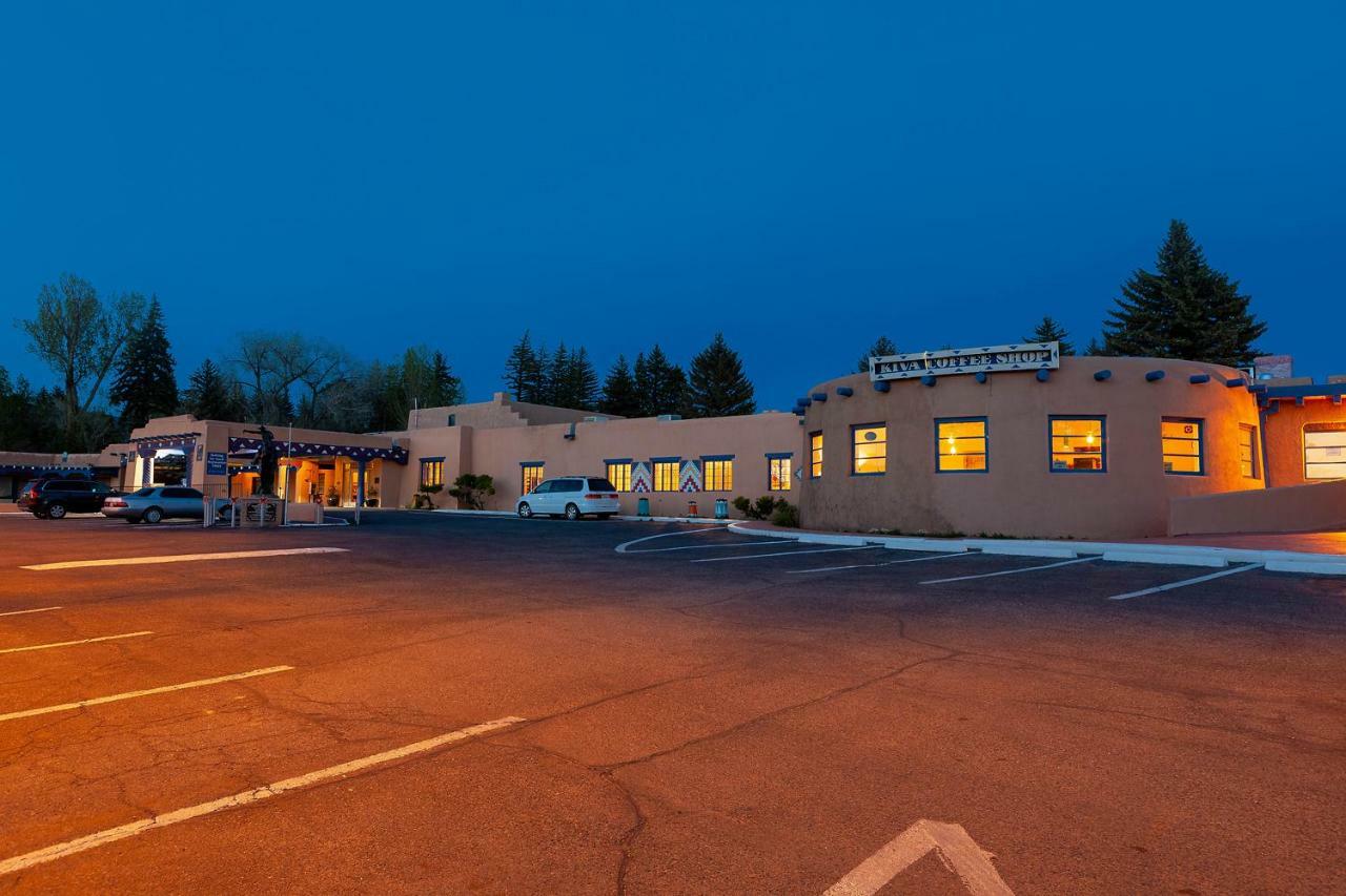 Kachina Lodge Resort And Meeting Center Taos Esterno foto